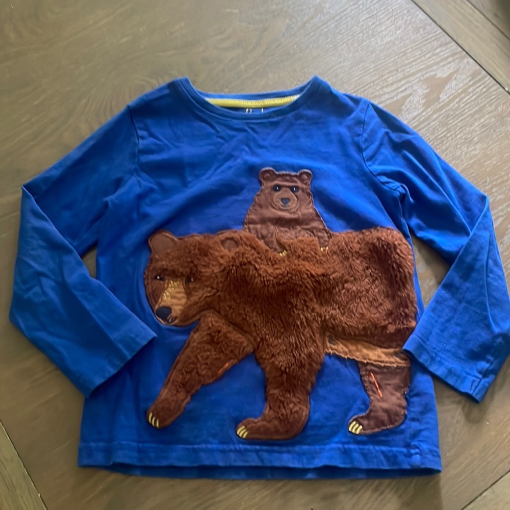 Mini Boden bear shirt